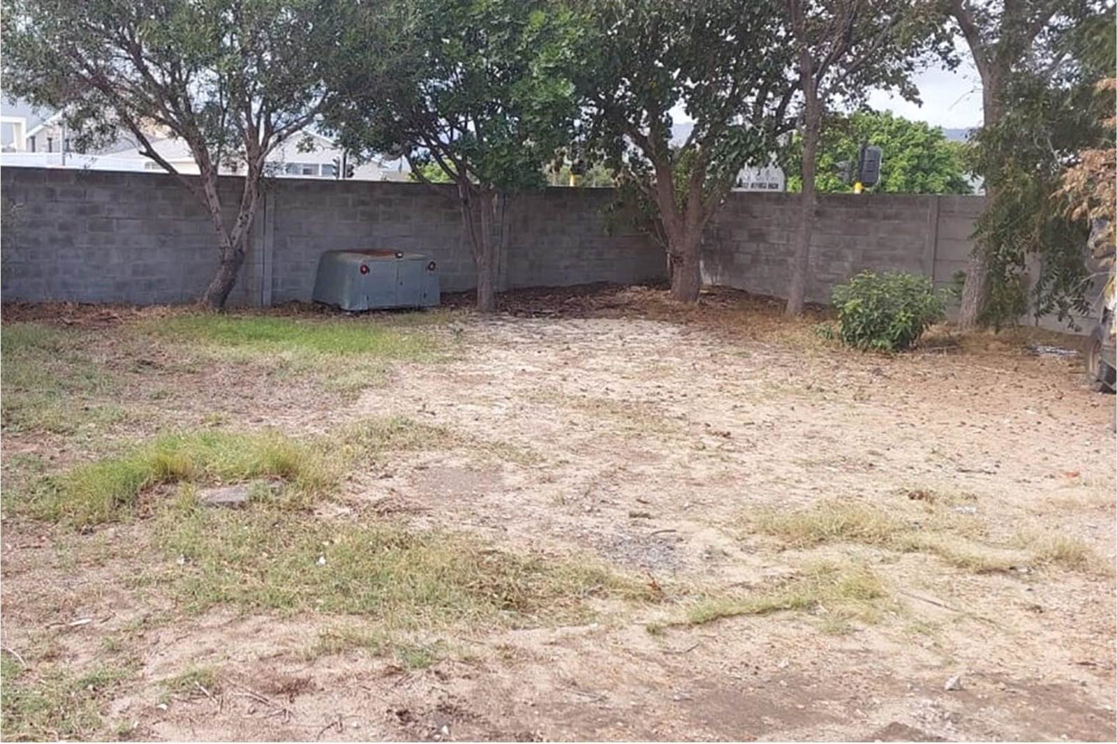 353 m² Land available in Strand Central photo number 5