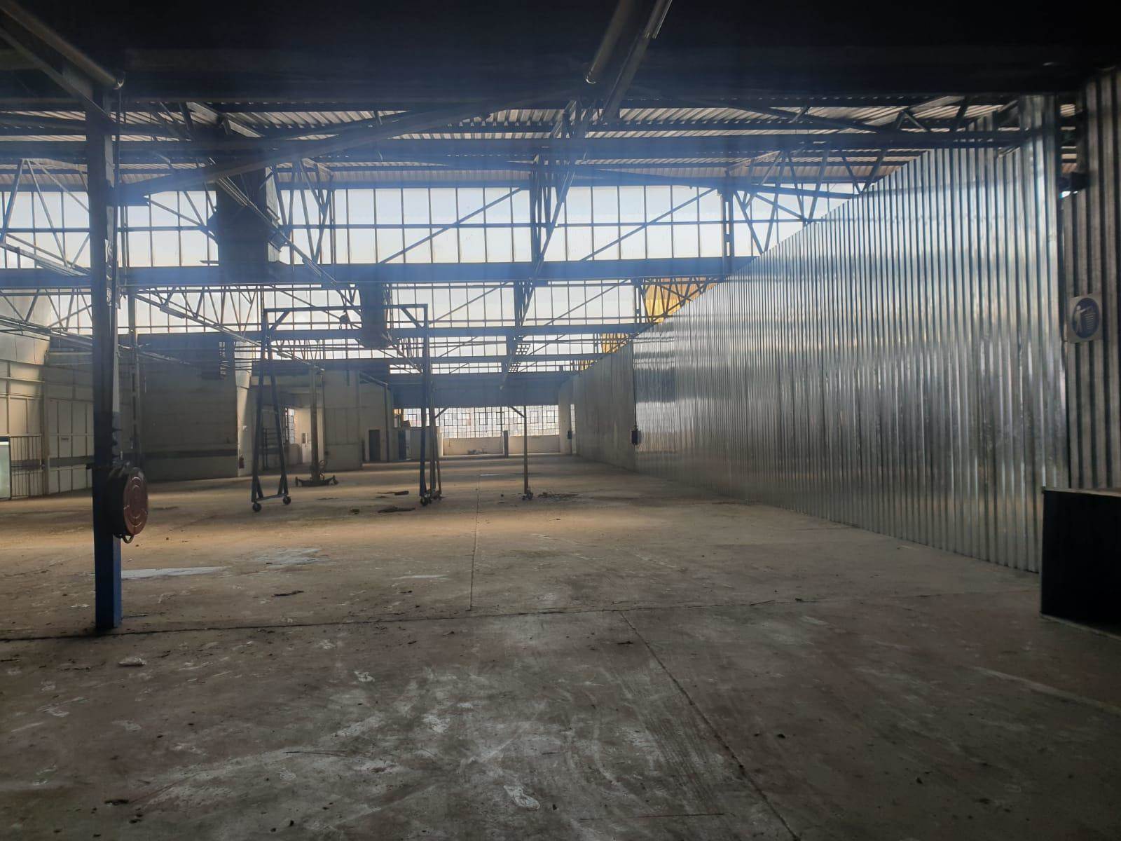 2110  m² Industrial space in Isando photo number 2