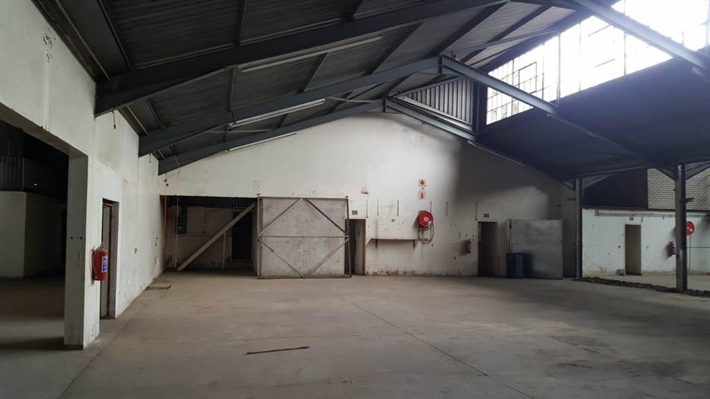 1500  m² Industrial space in Isando photo number 3