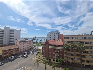Studio Apartment in Durban CBD