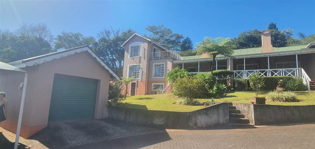 4 Bed Apartment in Sabie photo number 1