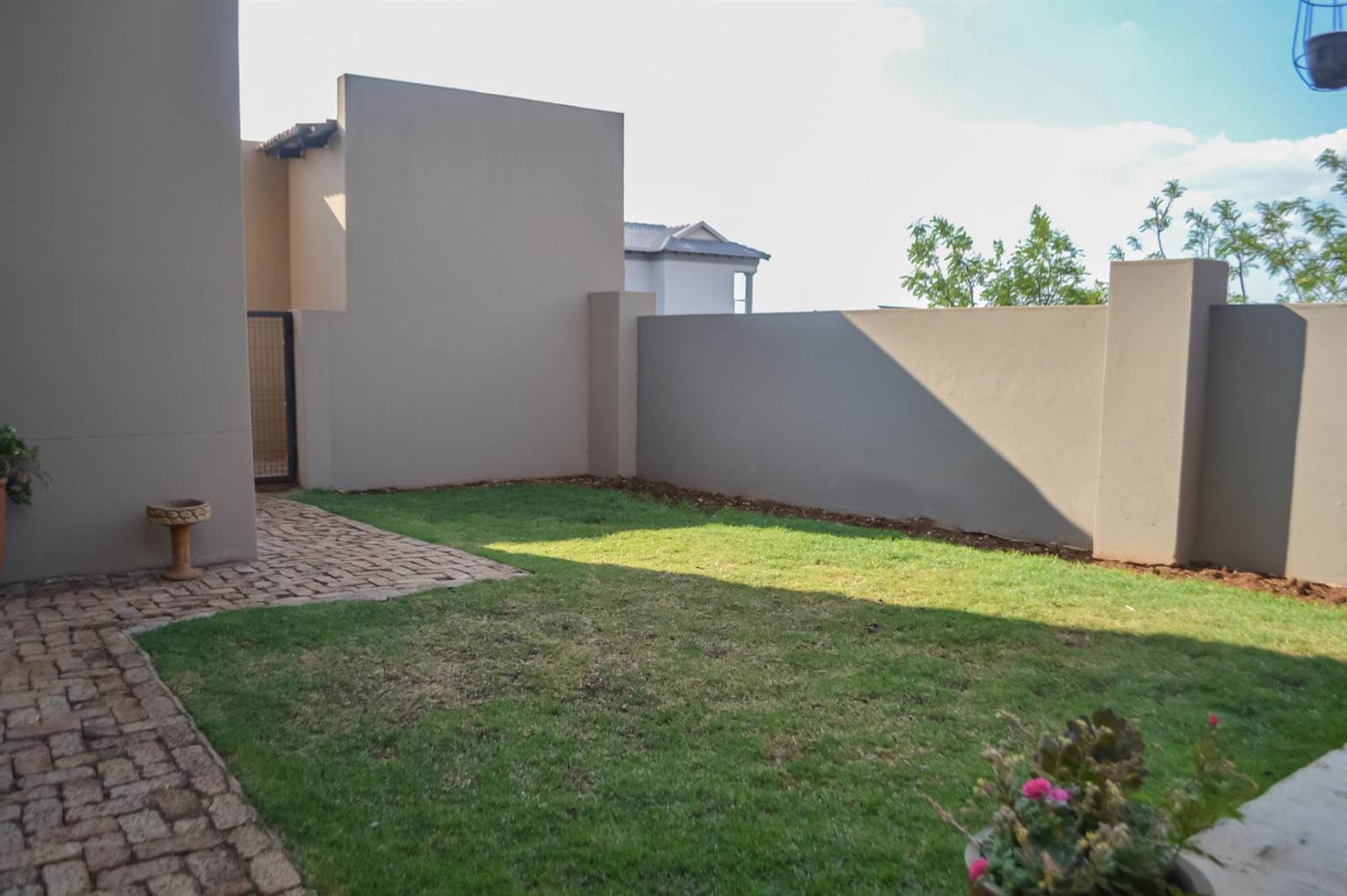 4 Bed House in Ruimsig photo number 17