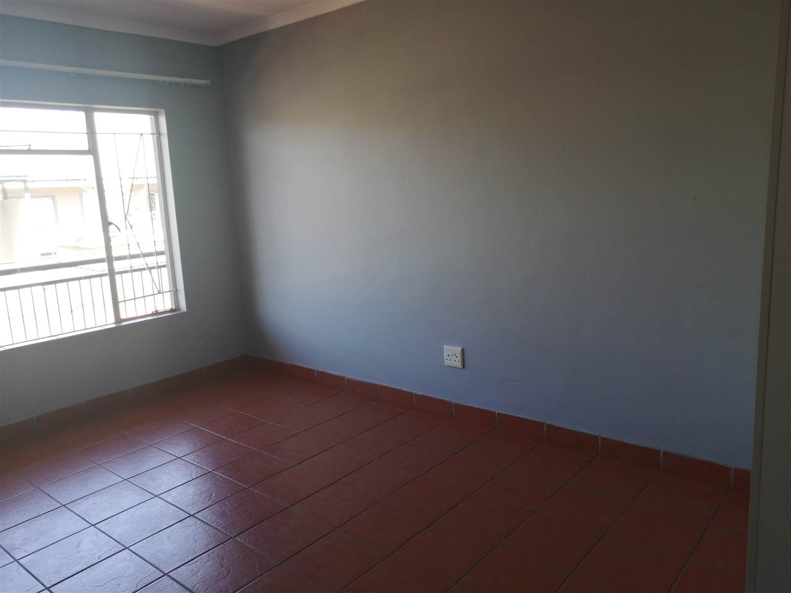 3 Bed Apartment in Lydenburg photo number 9