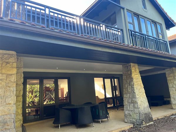 3 Bedroom Townhouse 3 Bedroom Townhouse