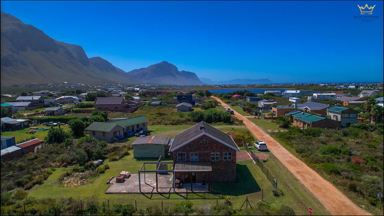 3 Bed House in Bettys Bay photo number 1