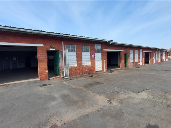 140  m² Industrial space