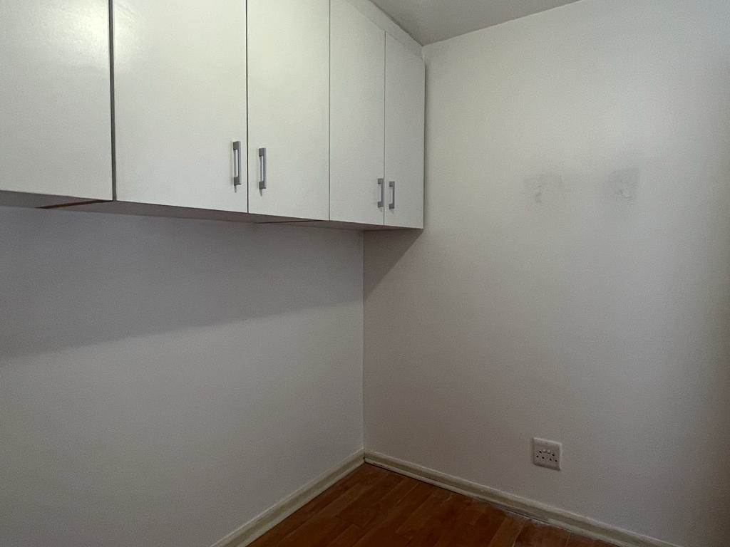 2 Bed Apartment in Parow photo number 7