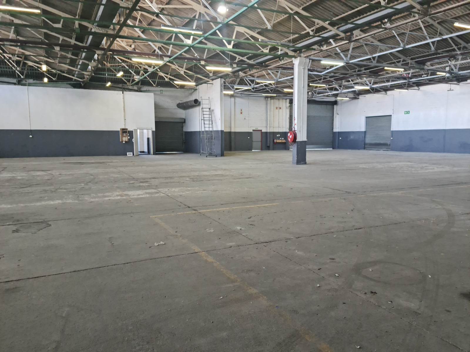 2074  m² Industrial space in Kuilsriver photo number 16