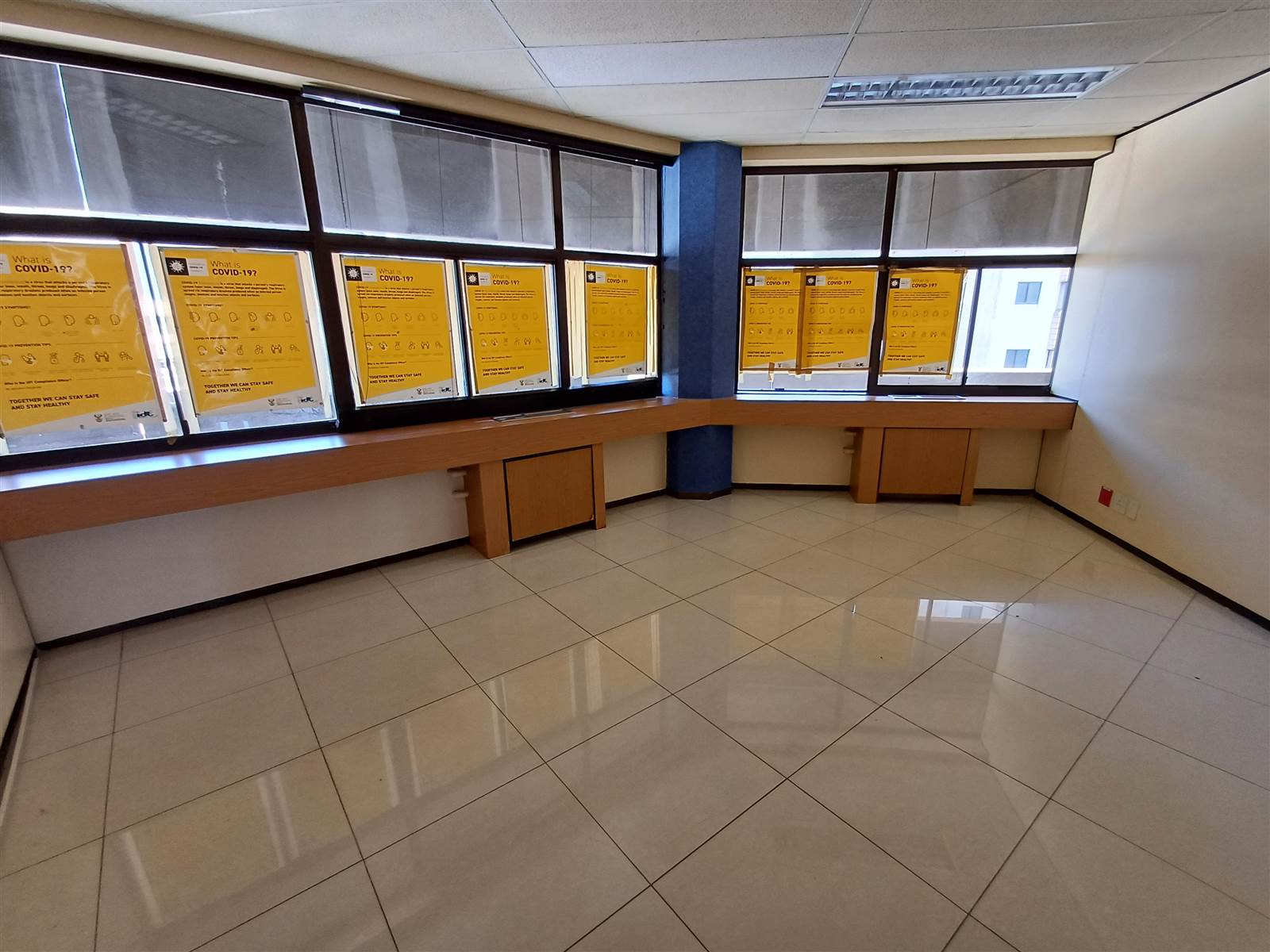 225  m² Commercial space in Durban CBD photo number 9