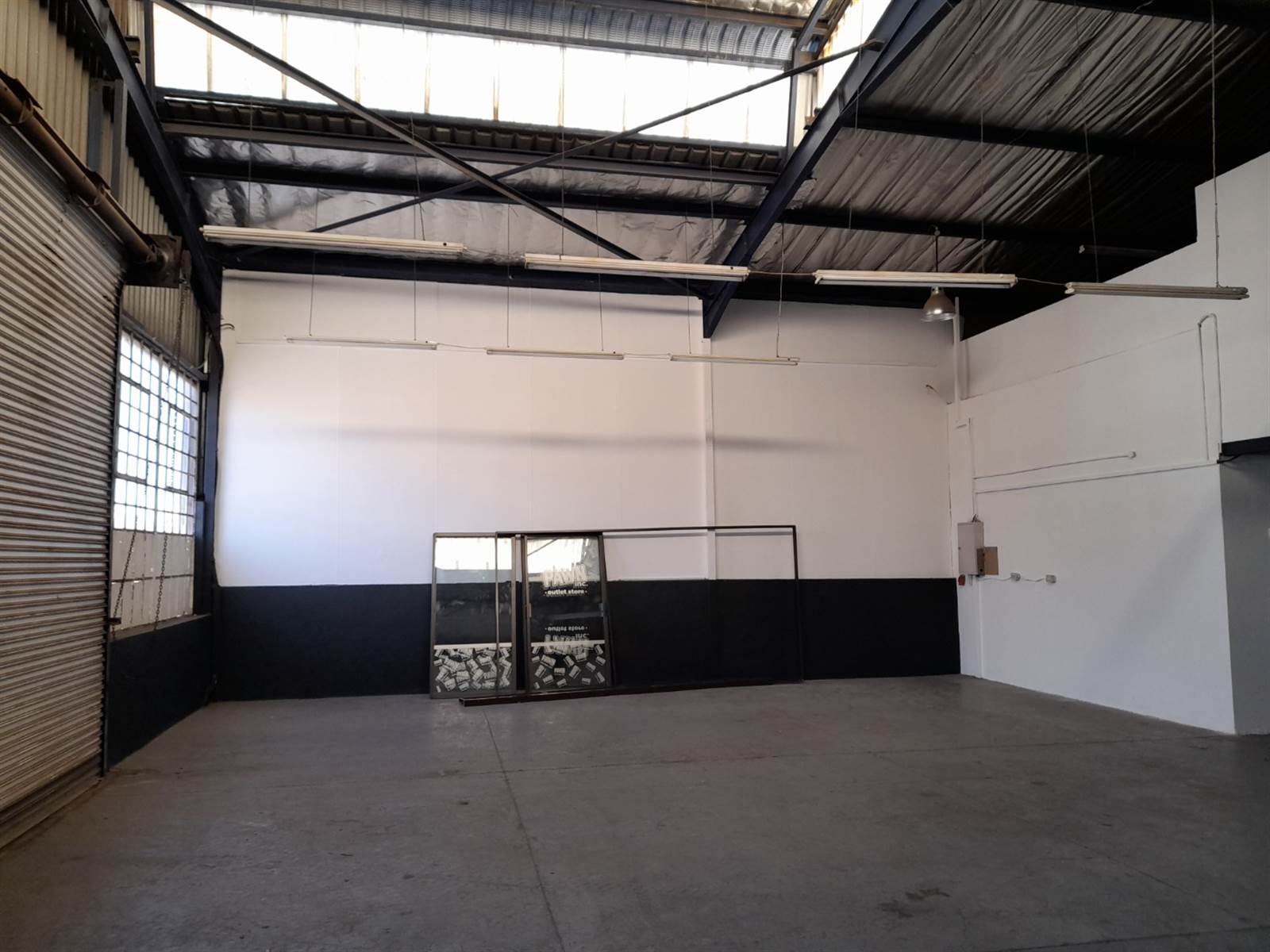 558  m² Commercial space in Jet Park photo number 21