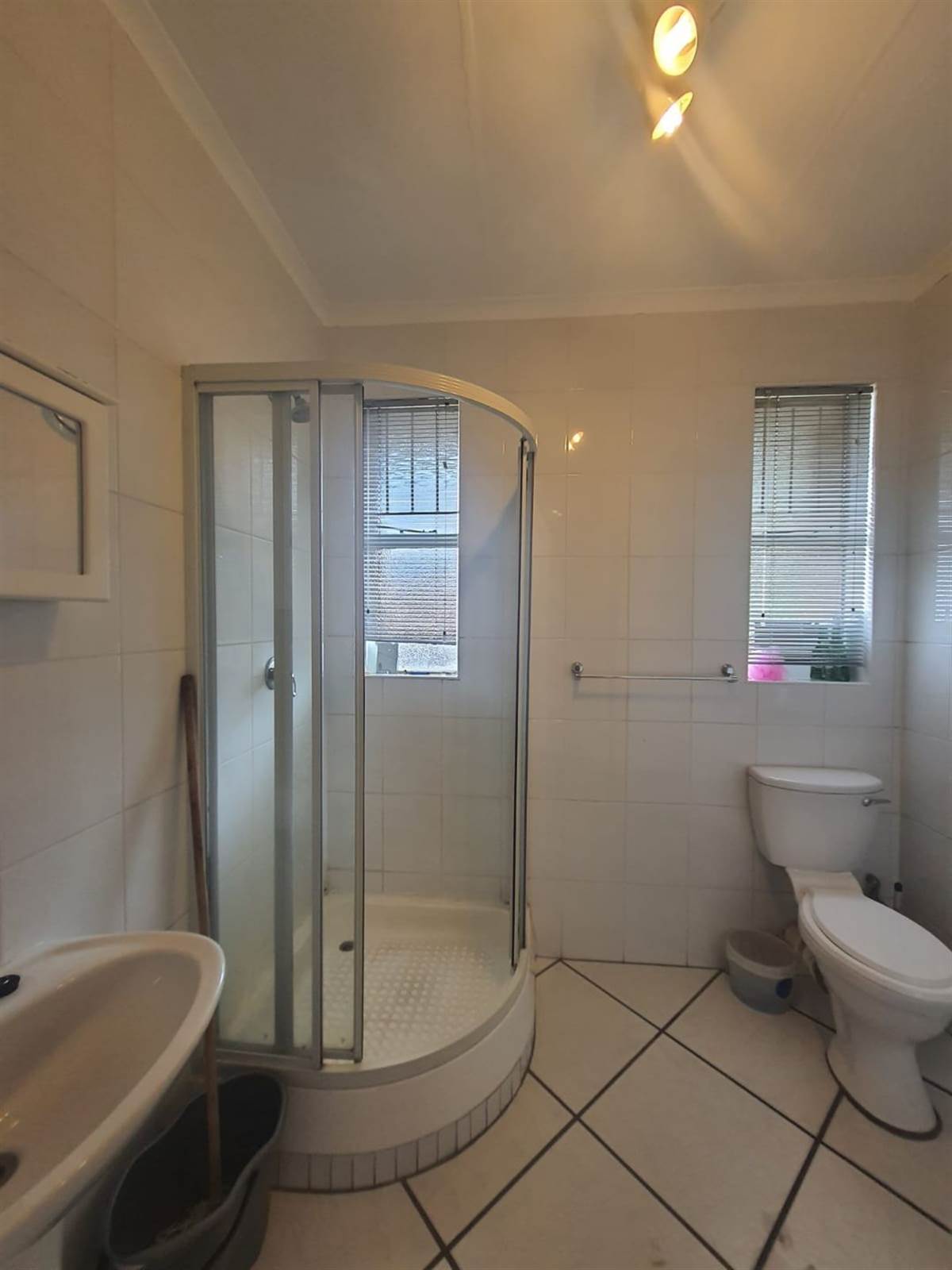 2 Bed Flat in Secunda photo number 14