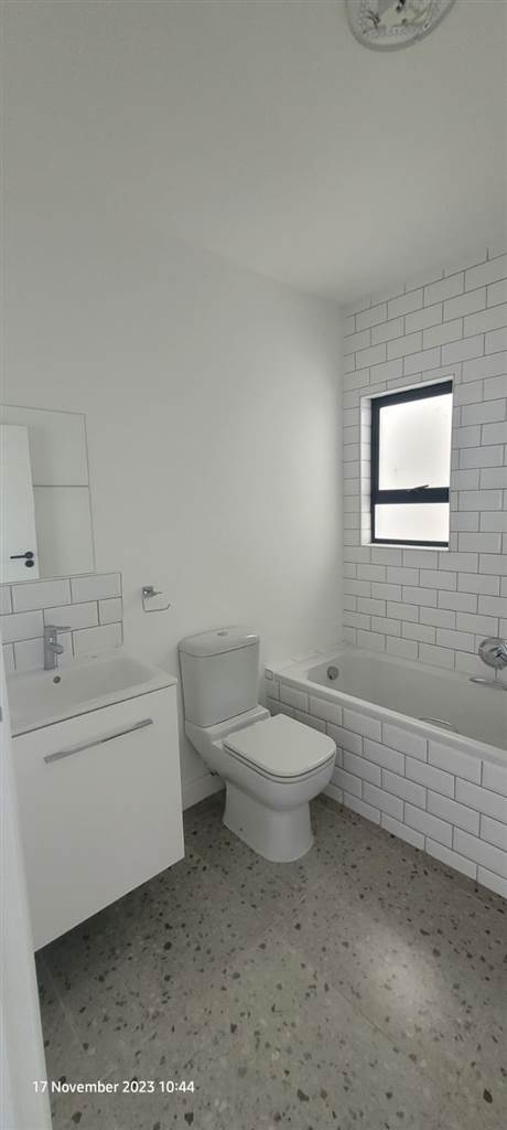 2 Bed Apartment in Athlone photo number 9