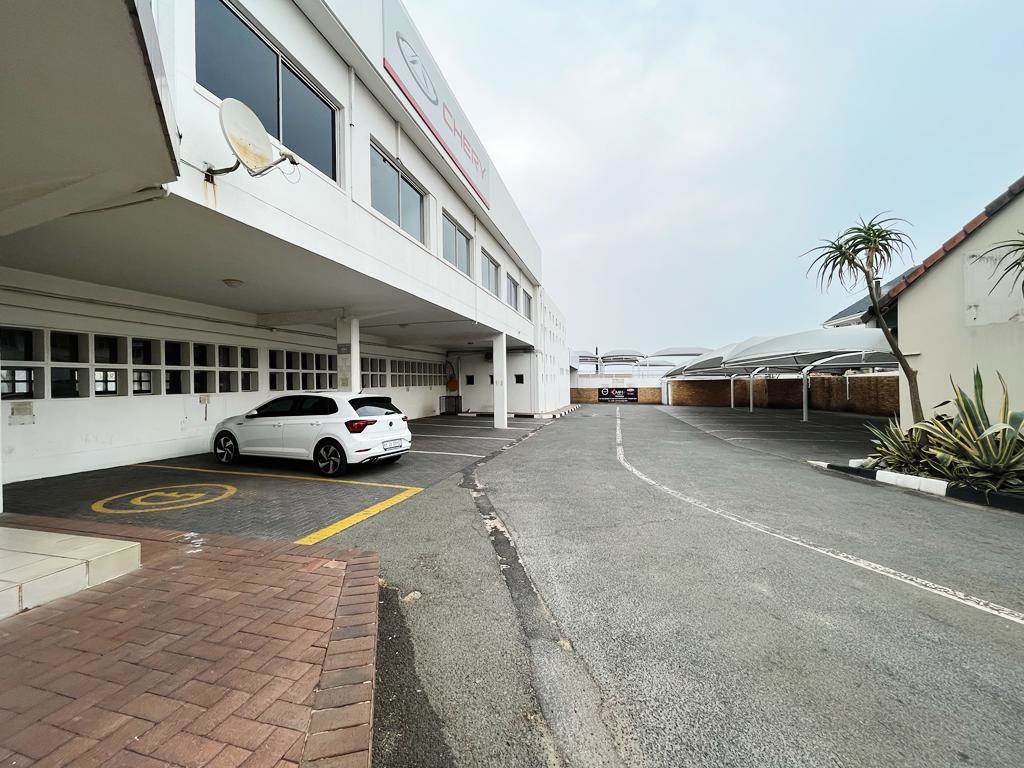 3138  m² Commercial space in Bryanston photo number 3