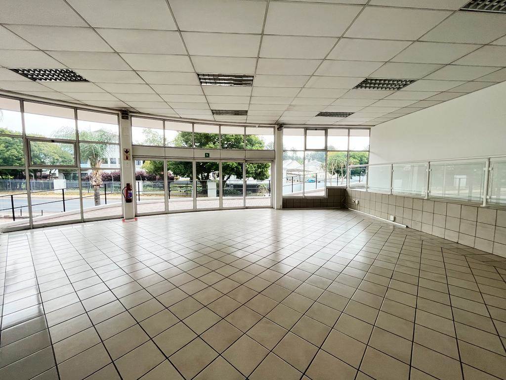 3138  m² Commercial space in Bryanston photo number 11