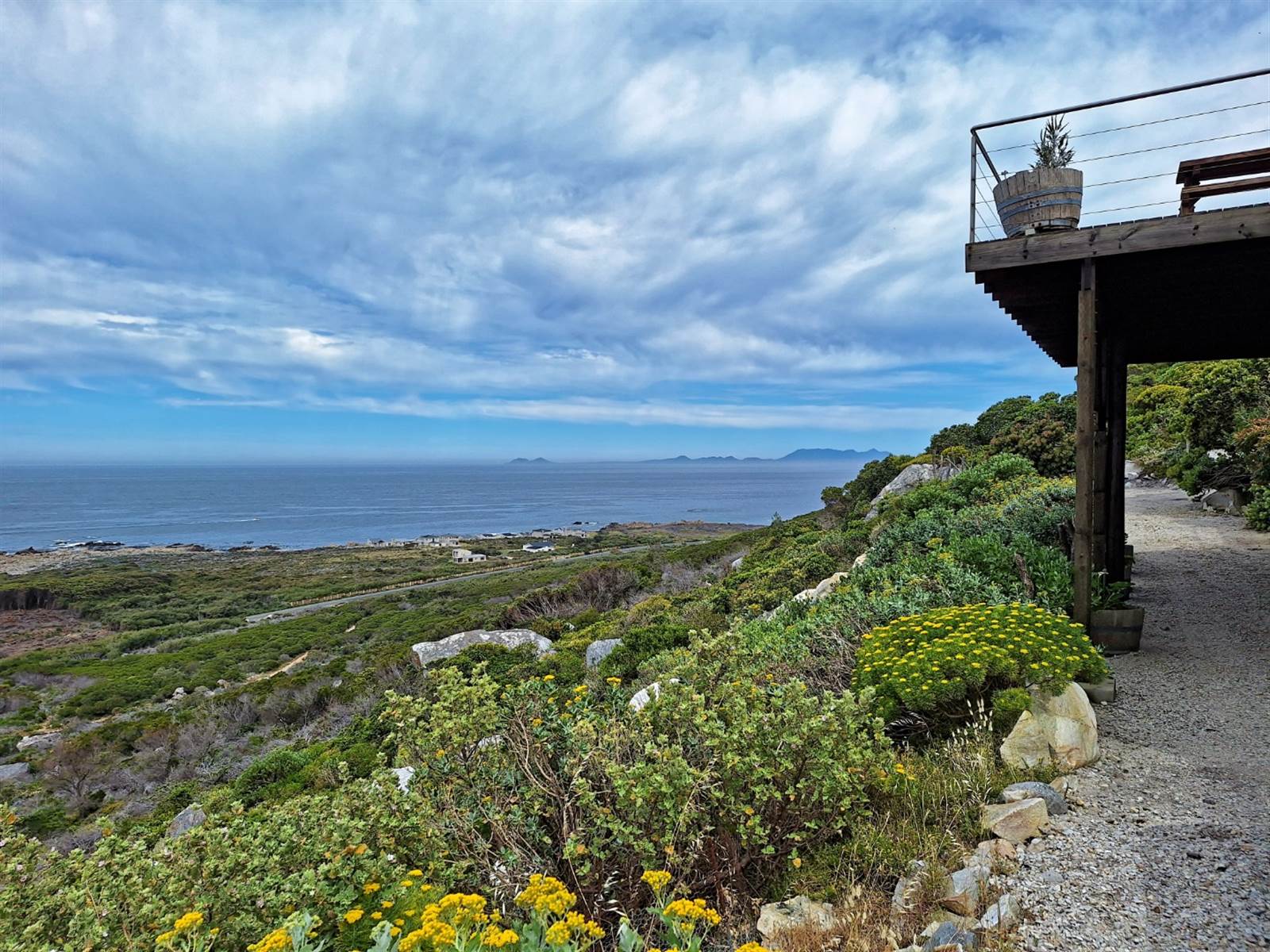 6 Bed House in Pringle Bay photo number 22