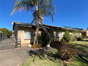 4 Bed House in Arbor Park