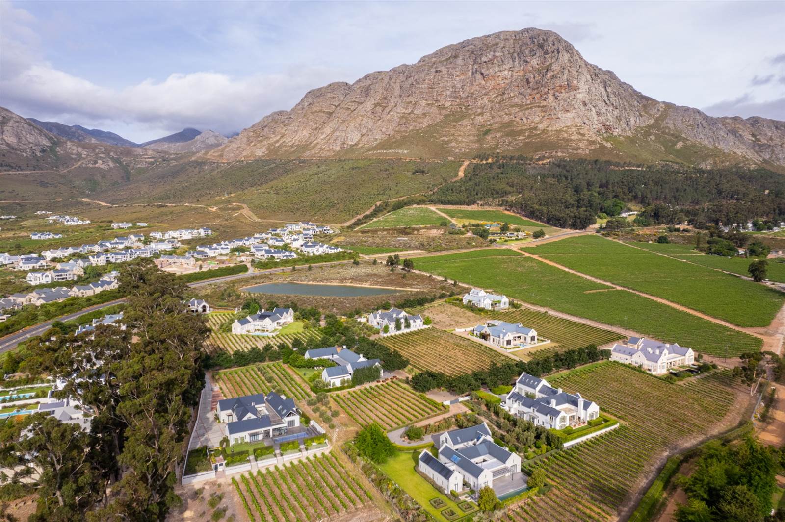 3194 m² Land available in Franschhoek photo number 11