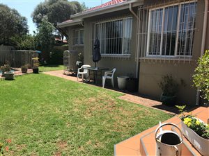 3 Bed House in Marais Steyn Park