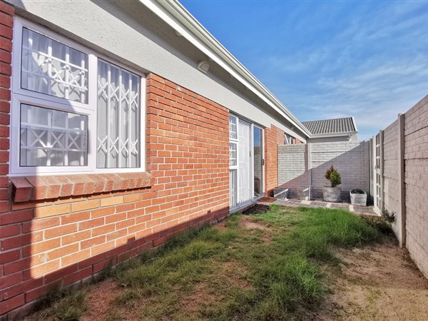 2 Bedroom Townhouse