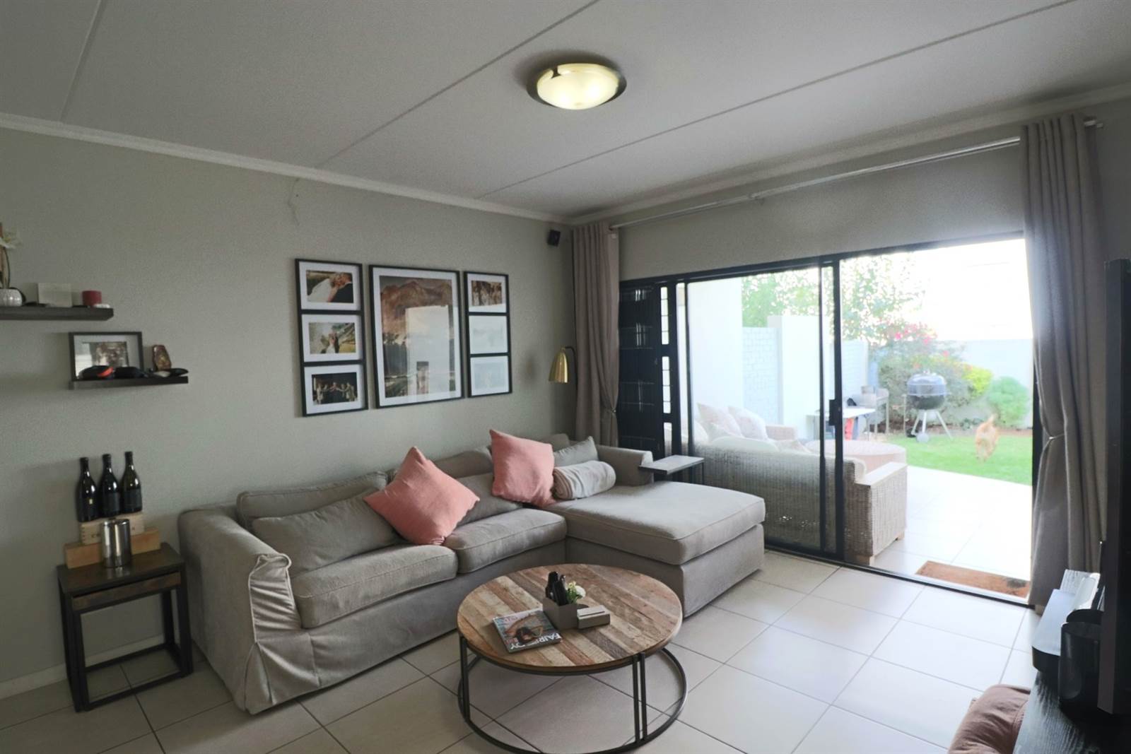 3 Bed Apartment in Bryanston photo number 17