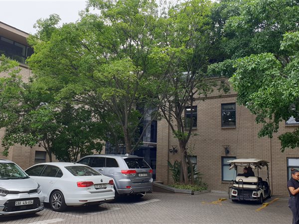 390  m² Commercial space in Plattekloof