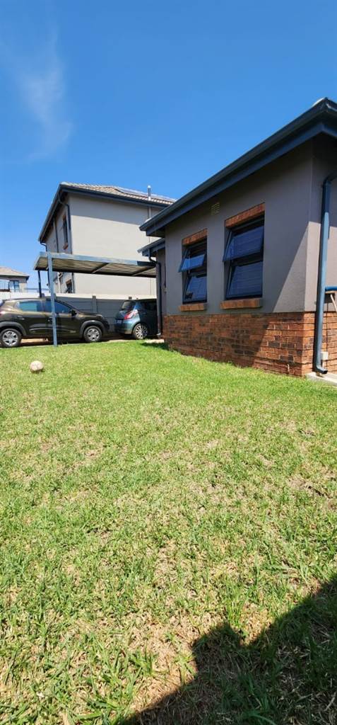 3 Bed House in Pretoria West photo number 20