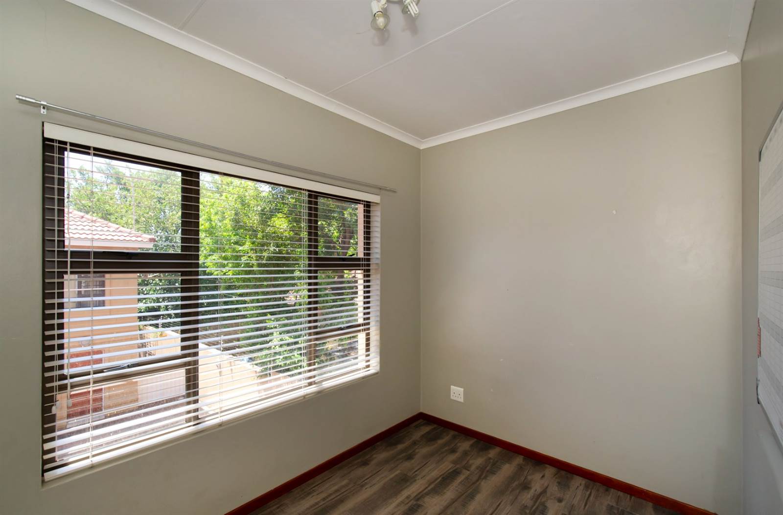 3 Bed House in Edenvale photo number 10