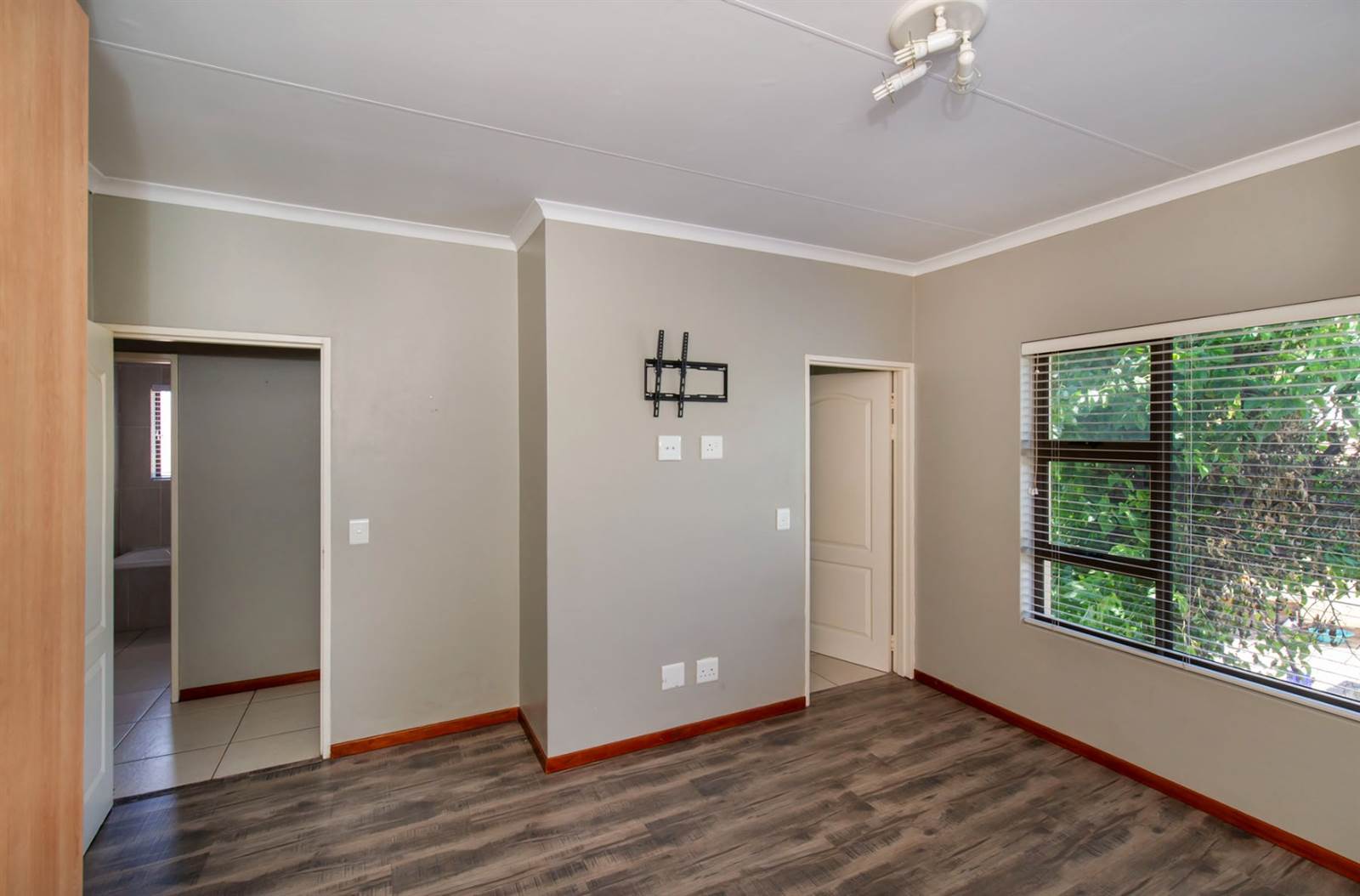 3 Bed House in Edenvale photo number 8