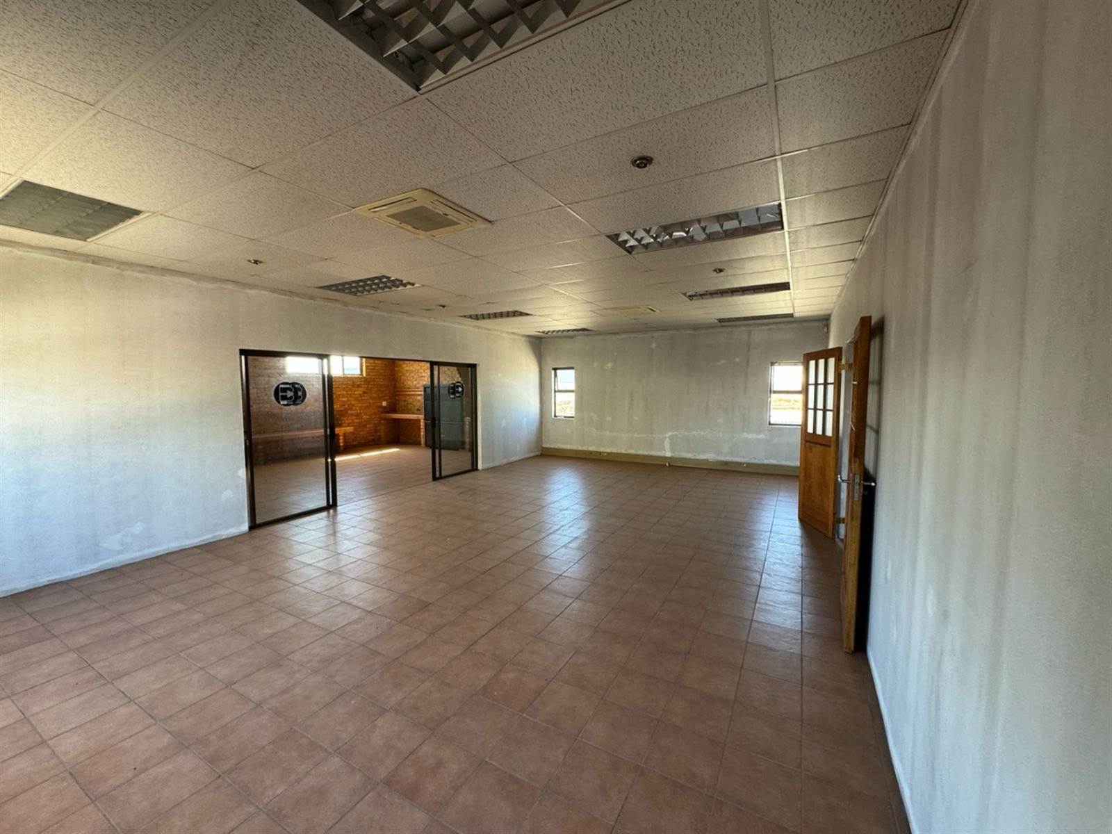 Commercial space in Sasolburg photo number 12