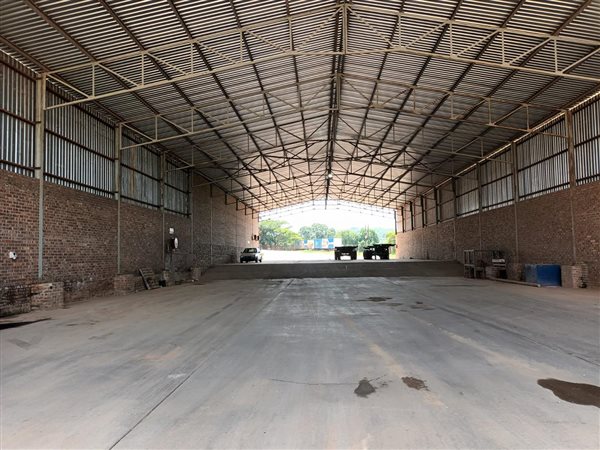 1000  m² Commercial space in Nelspruit Central