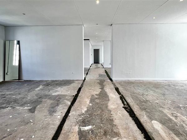 140  m² Commercial space in Stellenbosch Central