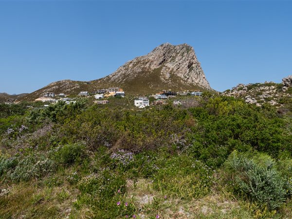 531 m² Land