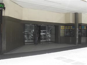 1 Bed Apartment in Johannesburg Central