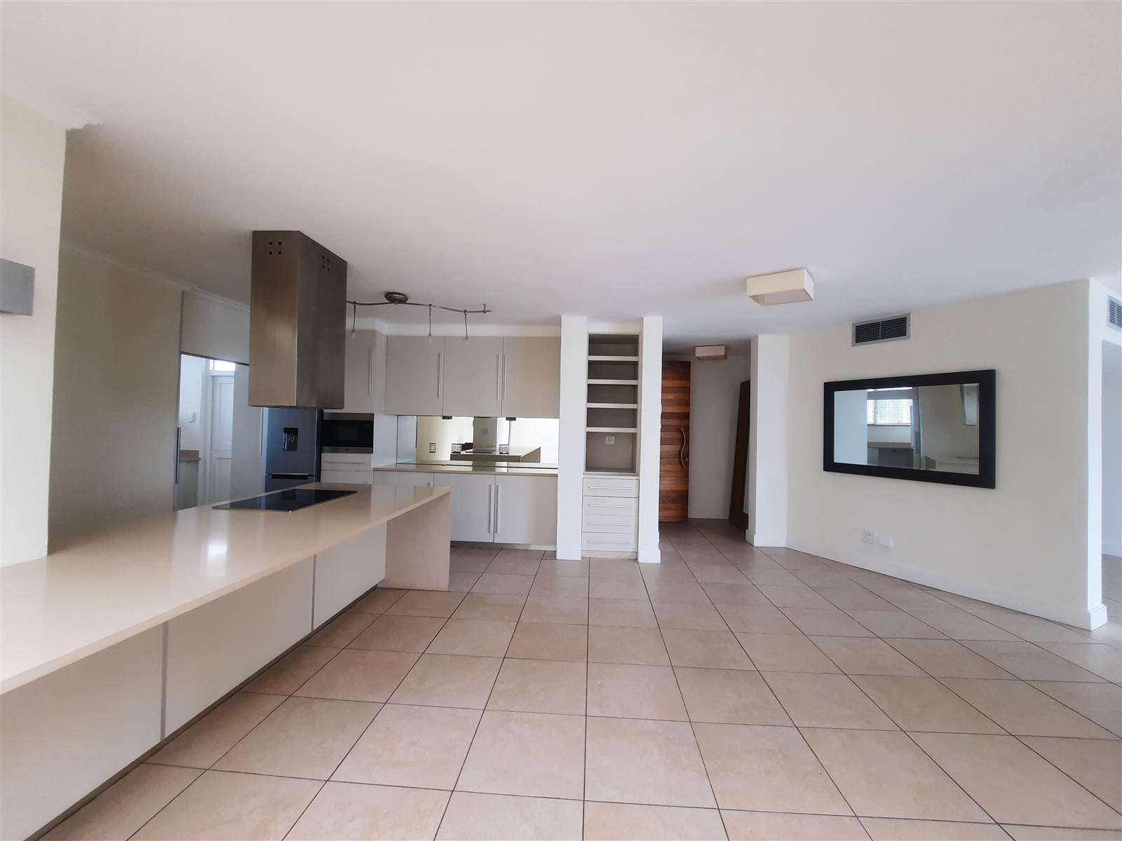 3 Bed Penthouse in Umhlanga Rocks photo number 9