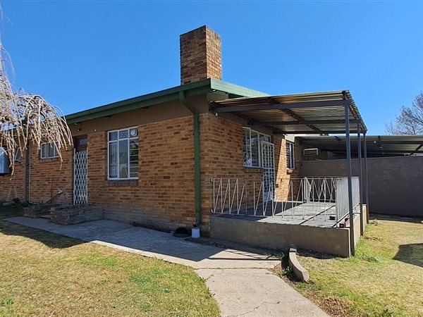 3 Bedroom House 3 Bedroom House