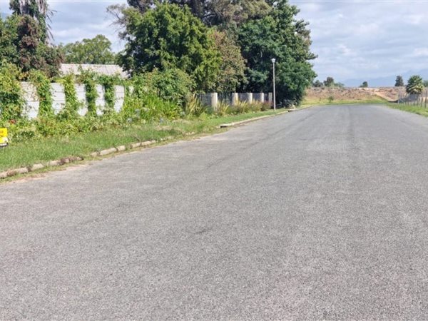 1487 m² Land available in Wolseley