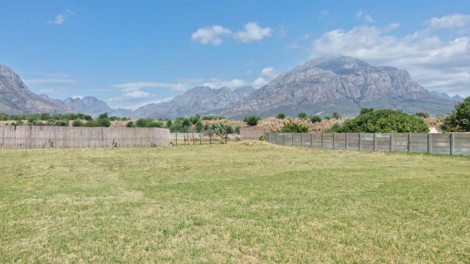 1487 m² Land available in Wolseley photo number 9