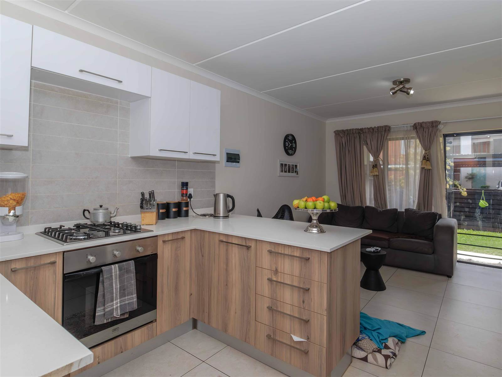 1 Bed Townhouse in Modderfontein photo number 8