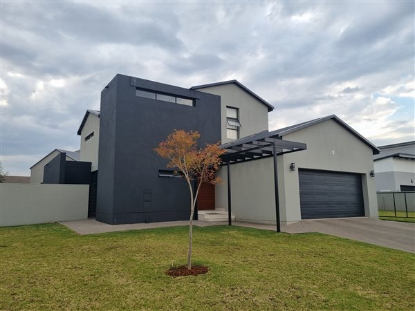 3 Bedroom House 3 Bedroom House