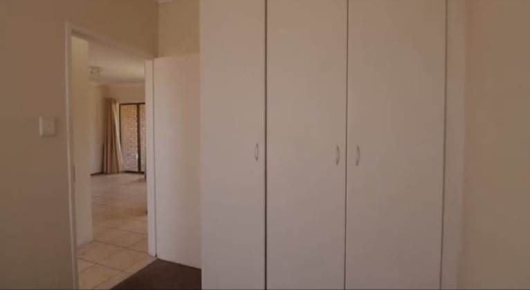 2 Bed Townhouse in Edleen photo number 11