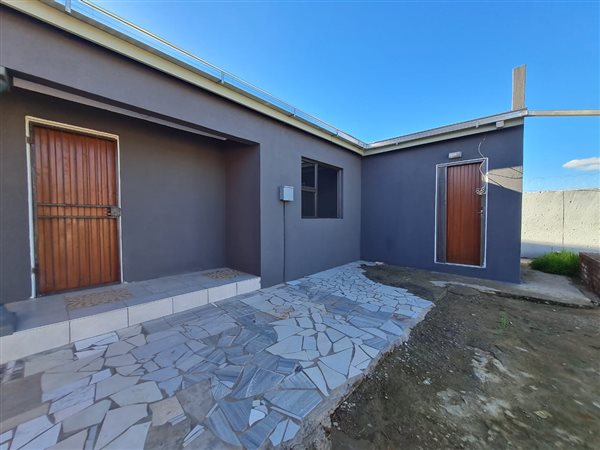 1 Bedroom Flat 1 Bedroom Flat