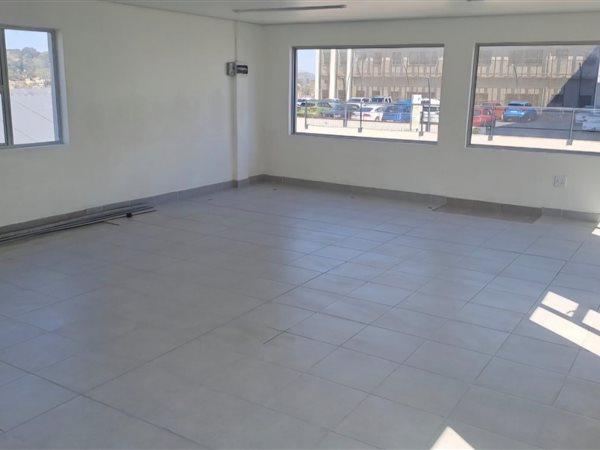 45  m² Commercial space