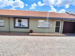 Townhouse in Vanderbijlpark SE3