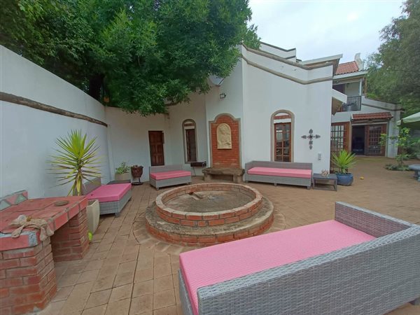 3 Bedroom House 3 Bedroom House