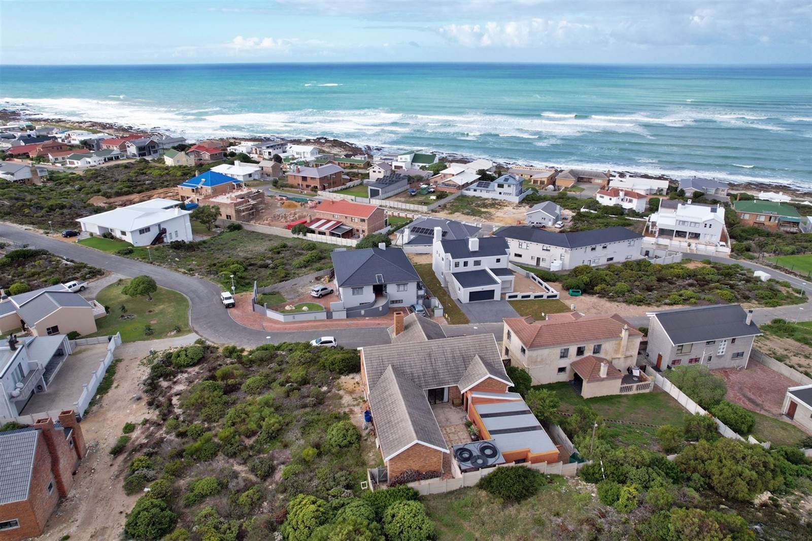 4 Bed House in Struisbaai photo number 15