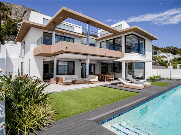 5 Bed House in Fresnaye