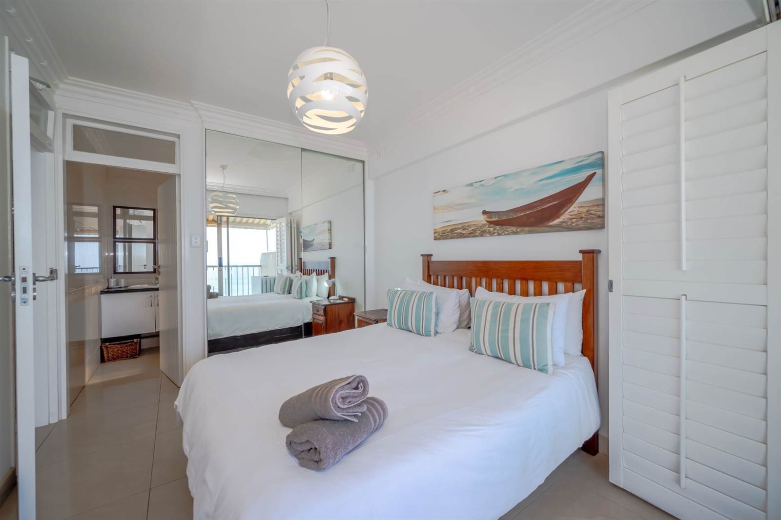 2 Bed Apartment in Umhlanga Rocks photo number 13