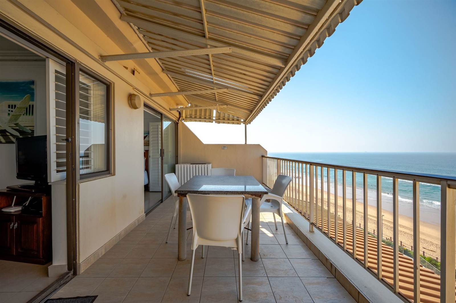 2 Bed Apartment in Umhlanga Rocks photo number 27