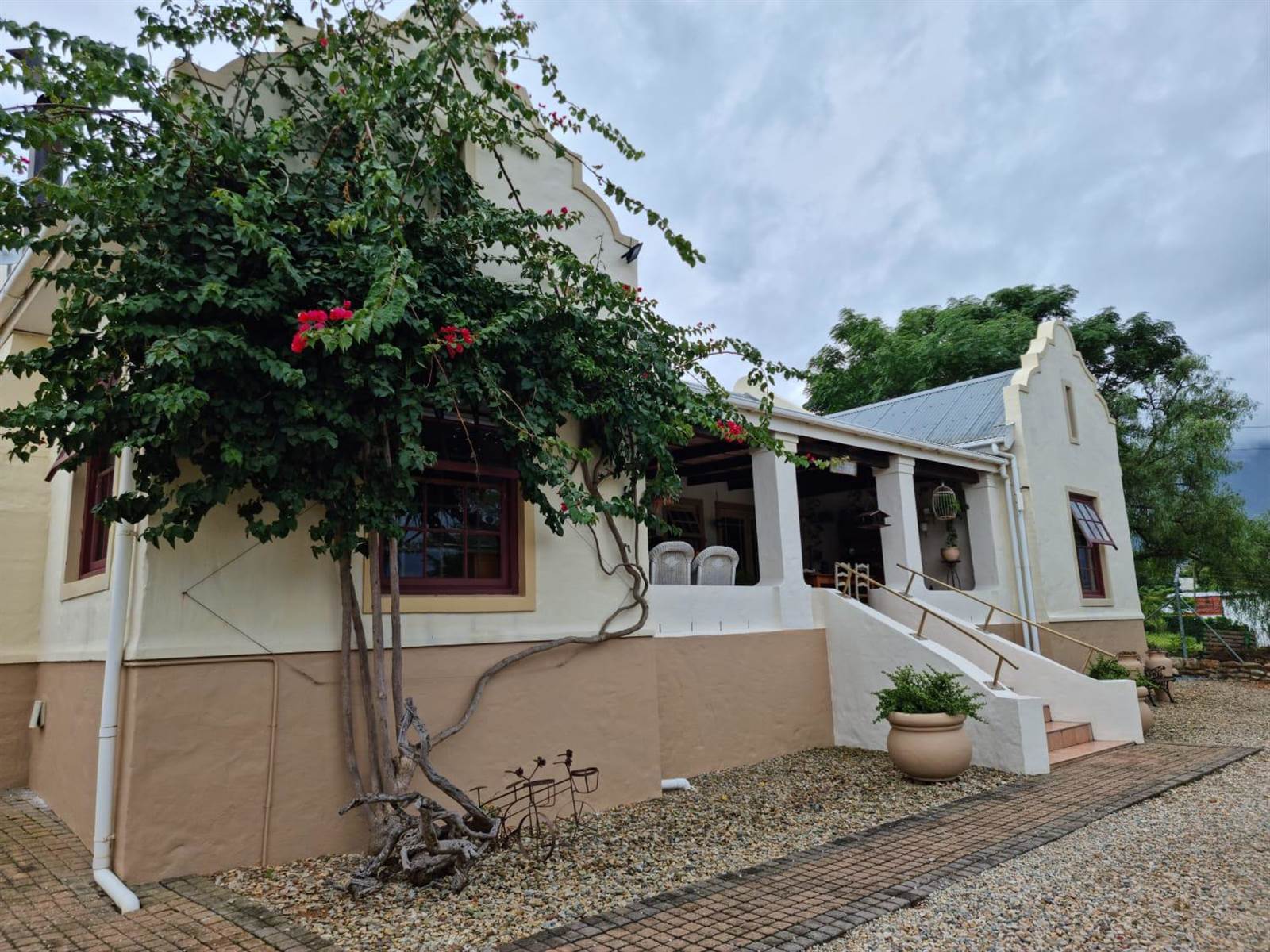 11 Bed House in Swellendam photo number 1