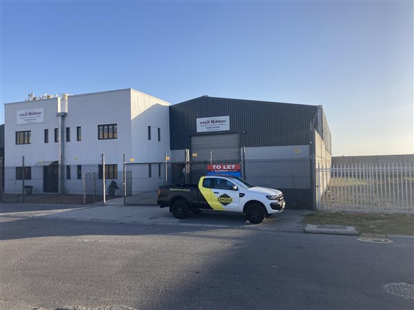 530  m² Industrial space in Kuilsriver